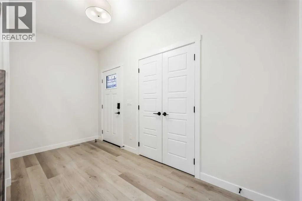 533 Baywater Manor SW