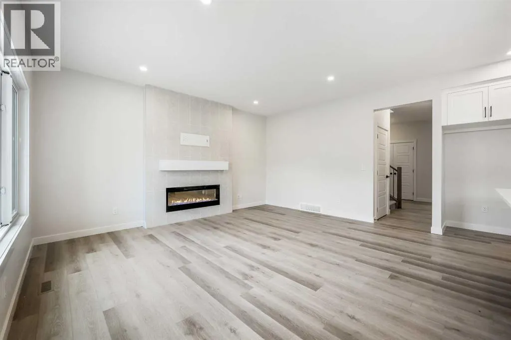533 Baywater Manor SW