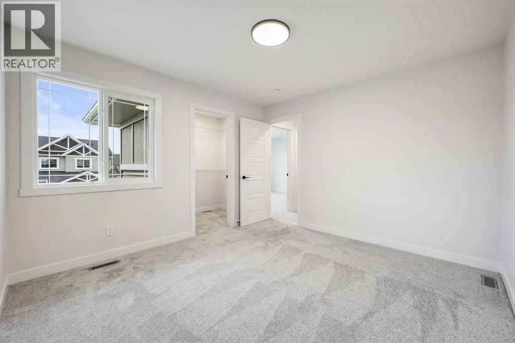 533 Baywater Manor SW
