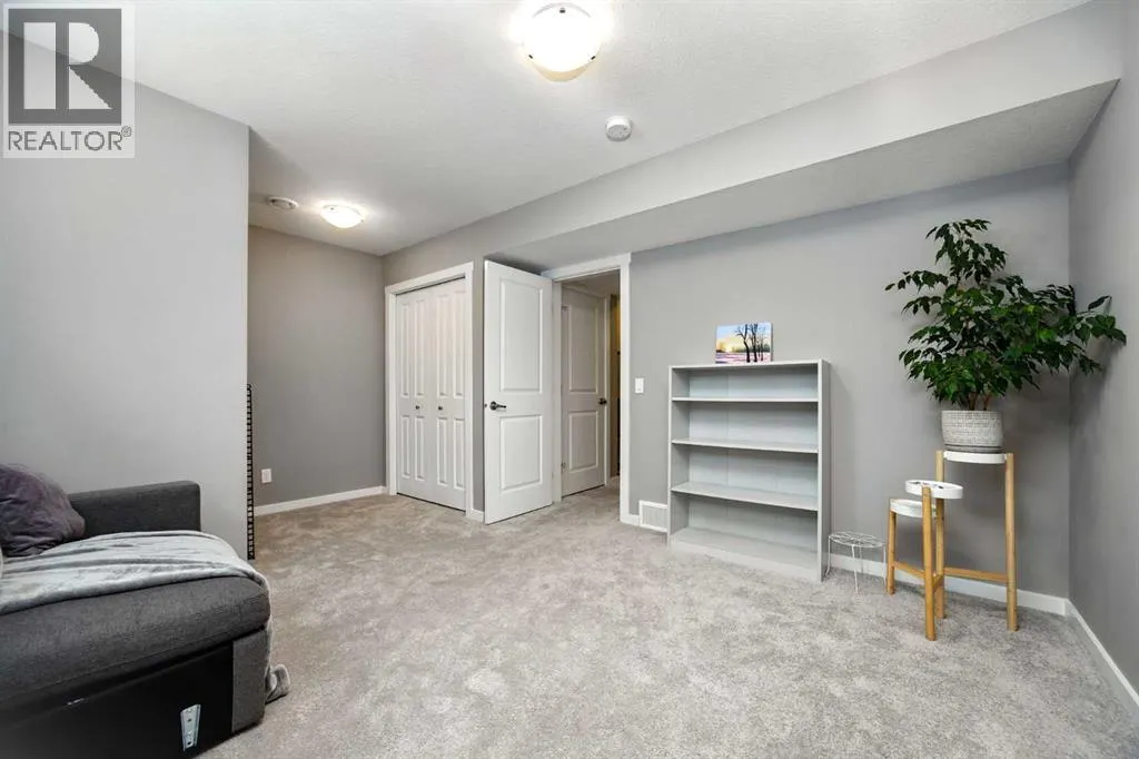 116 Wolf Hollow Park SE