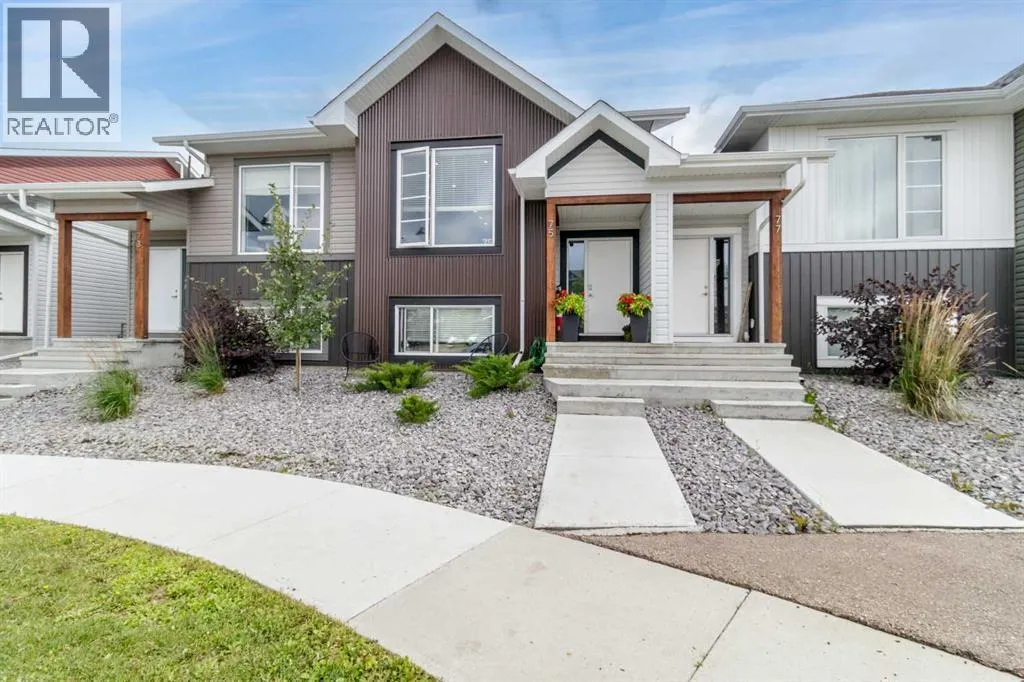 75 Ellington Crescent
