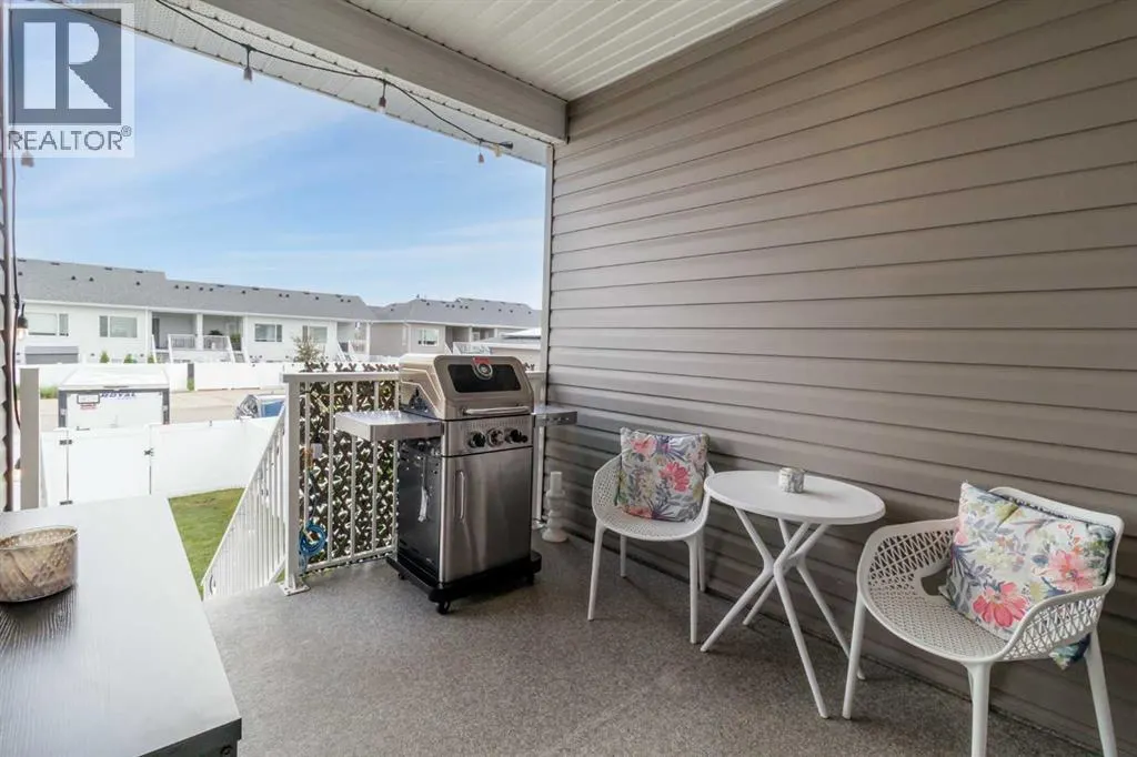 75 Ellington Crescent