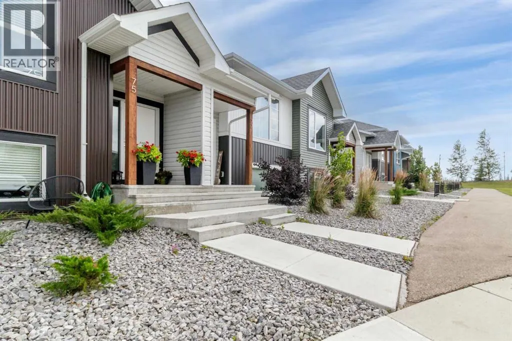 75 Ellington Crescent