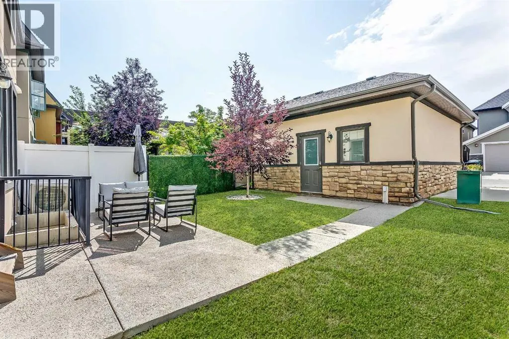 548 Quarry Park Boulevard SE