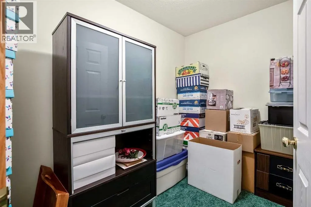 25 Country Hills Gate NW
