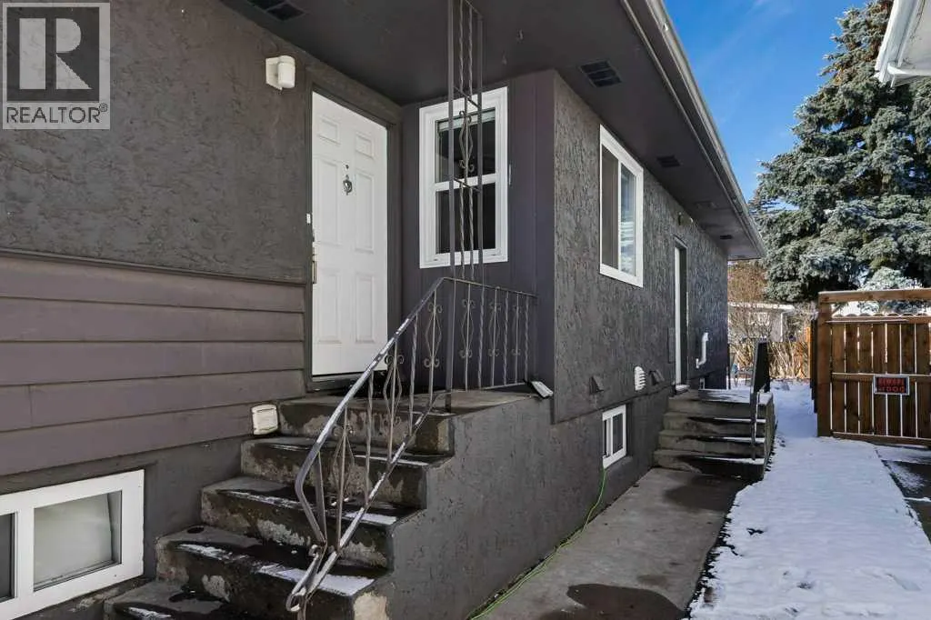 3105 A & B, 3017 A & B 38 Street SW