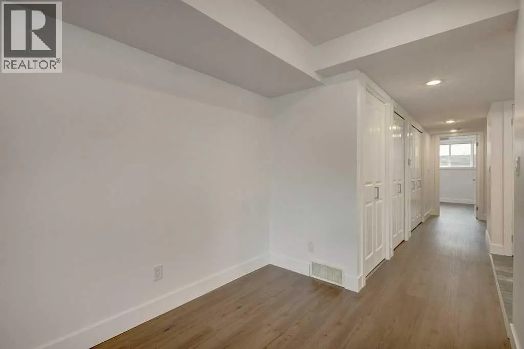3105 A & B, 3017 A & B 38 Street SW