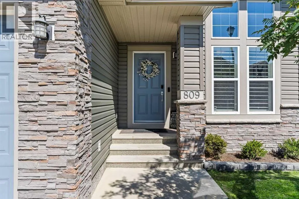 809 Canoe Green SW