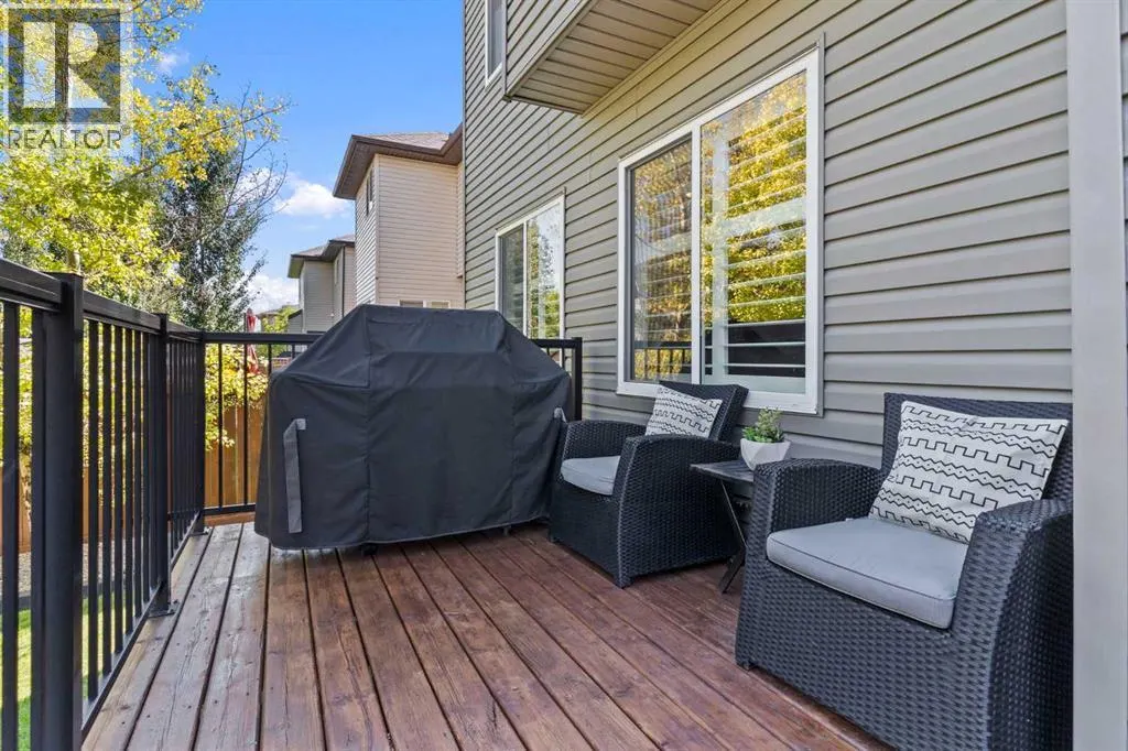 809 Canoe Green SW