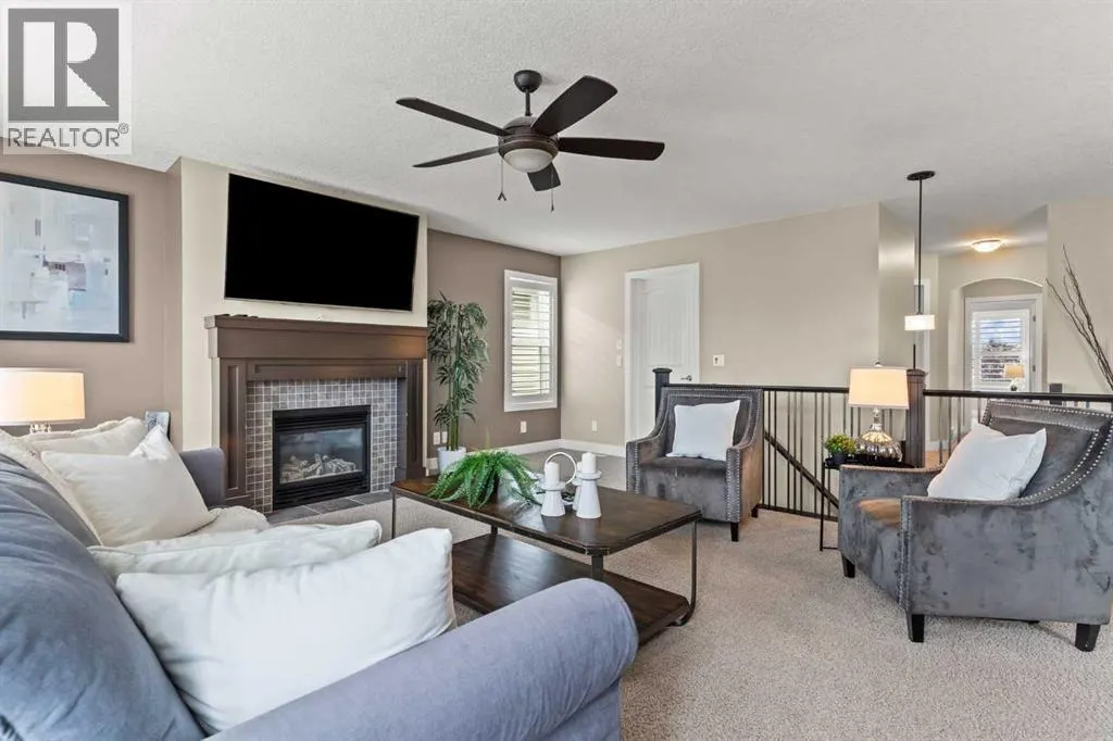 809 Canoe Green SW