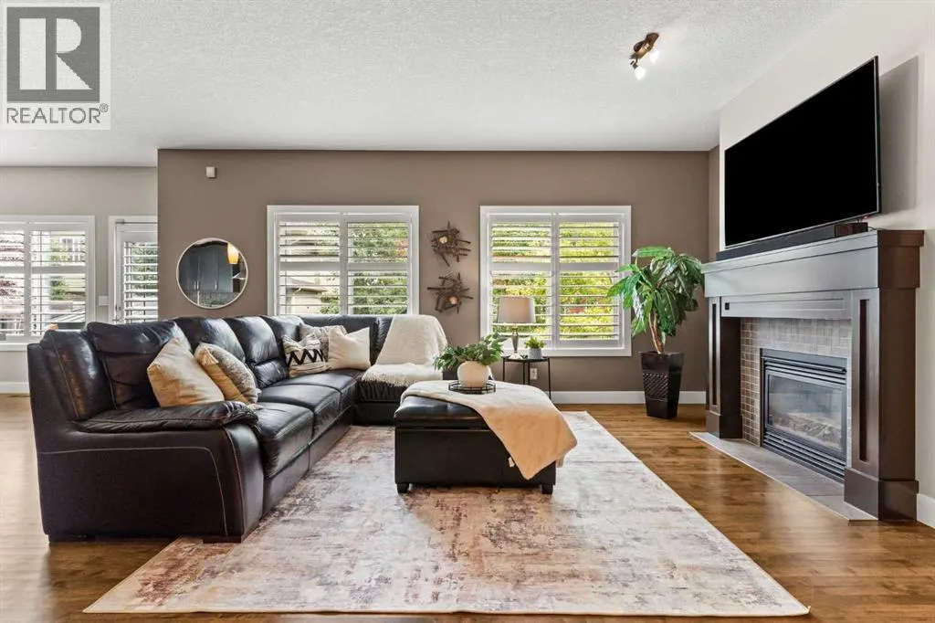 809 Canoe Green SW