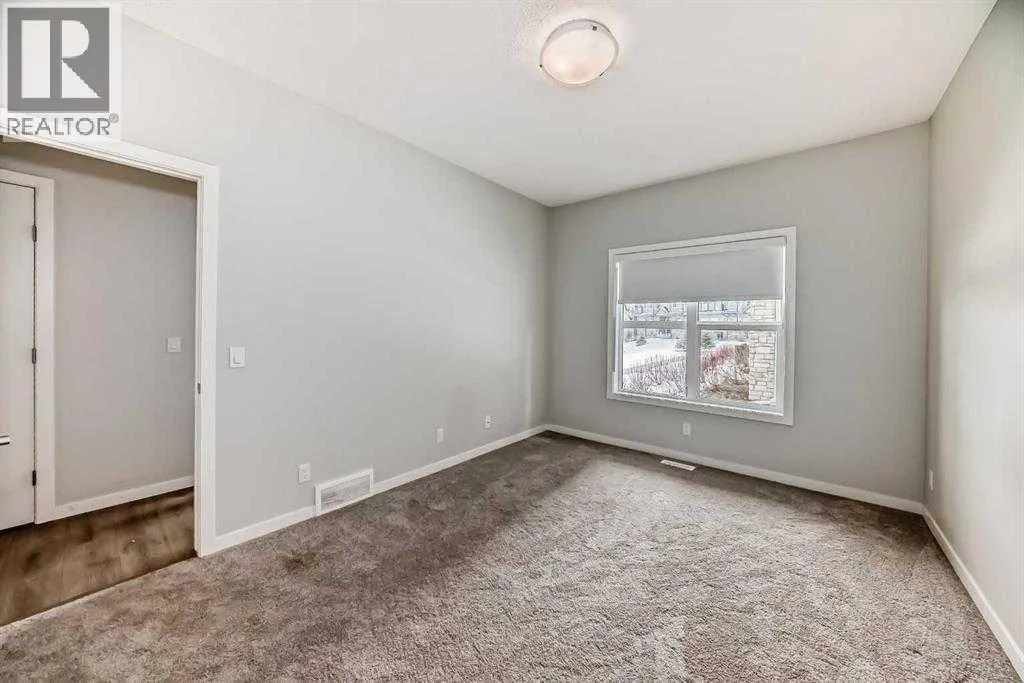 401, 250 Fireside View