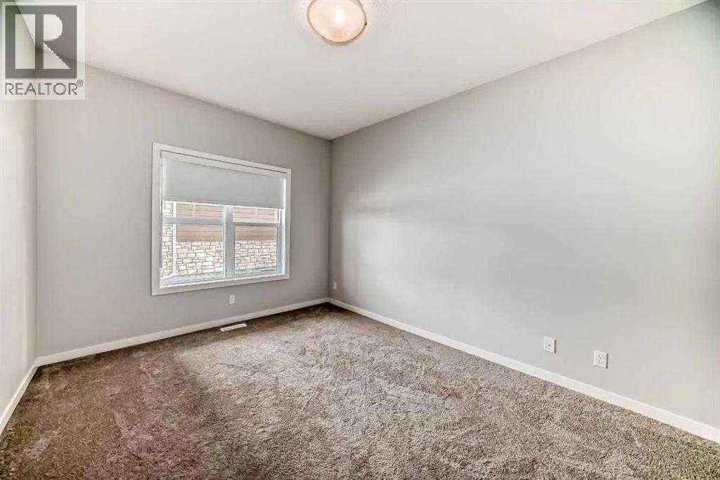 401, 250 Fireside View