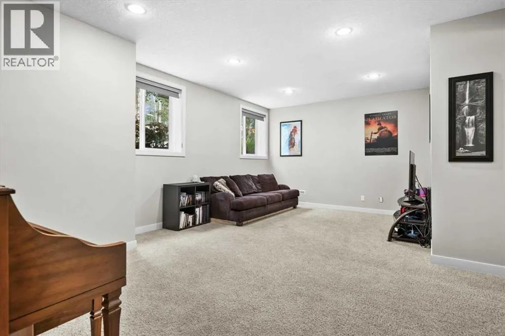 56 Rockford Terrace NW