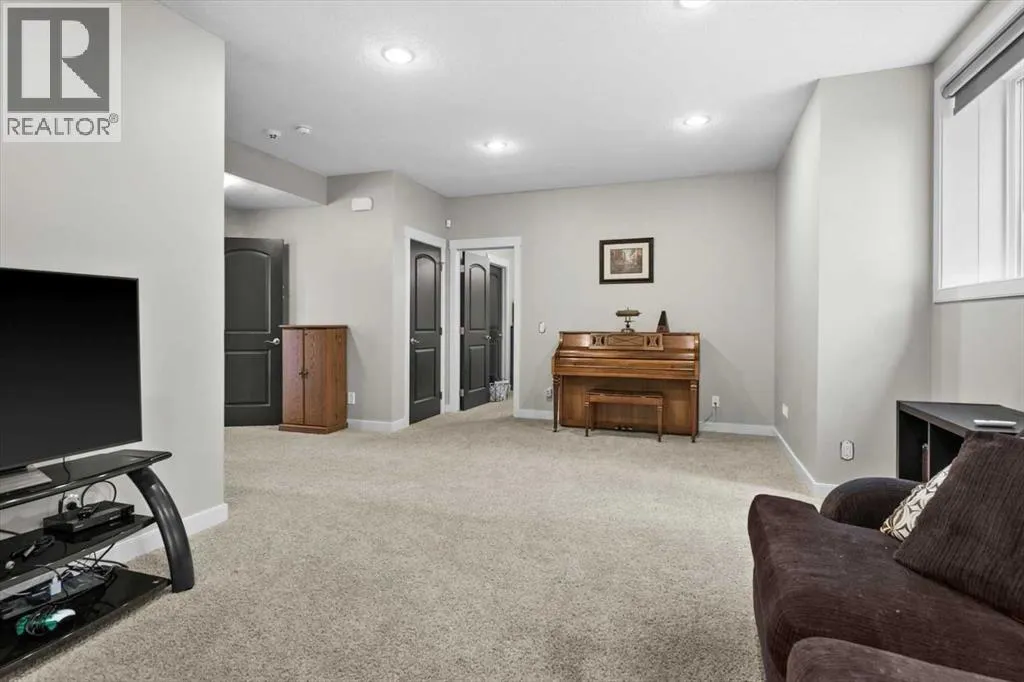 56 Rockford Terrace NW