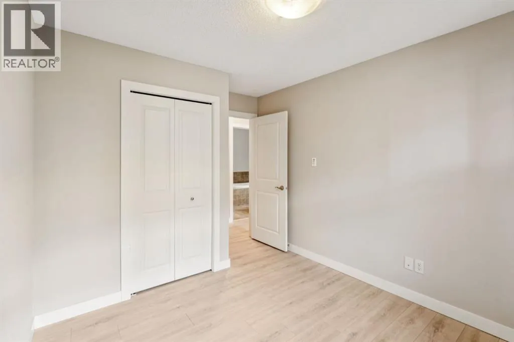 110, 205 Sunset Drive