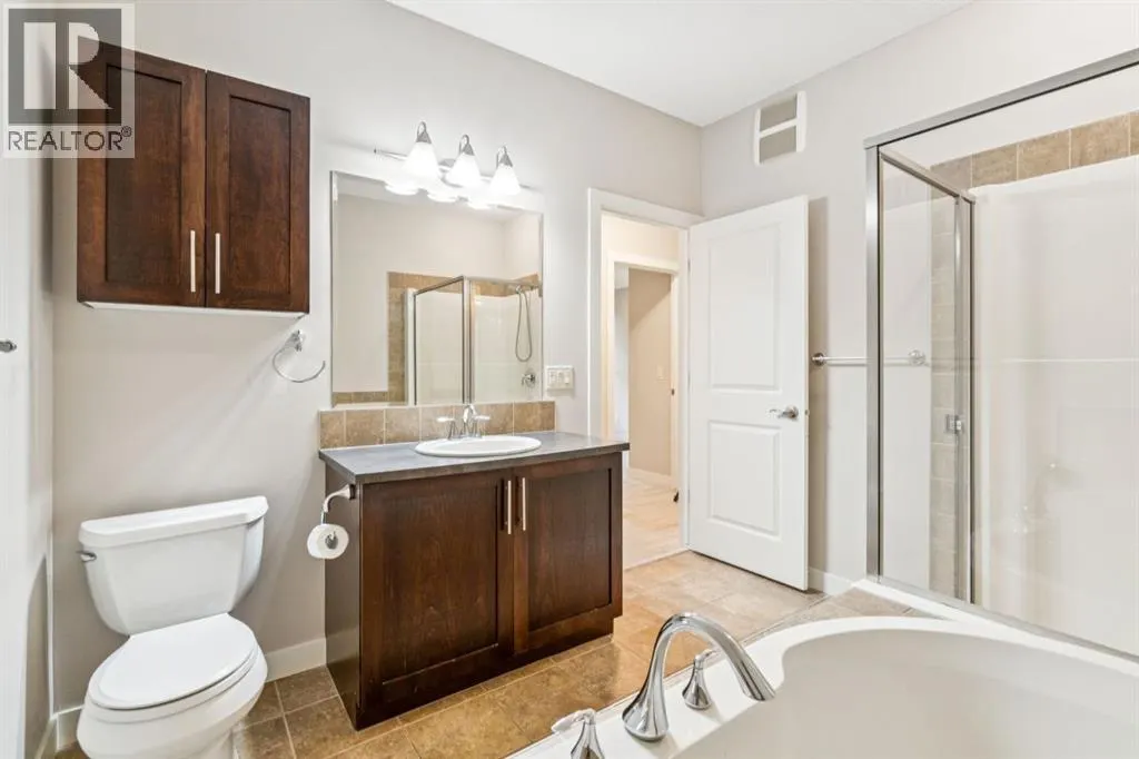 110, 205 Sunset Drive