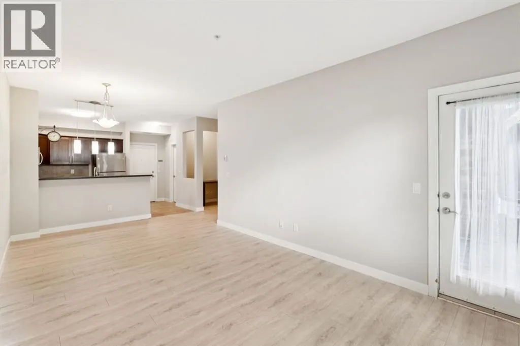 110, 205 Sunset Drive