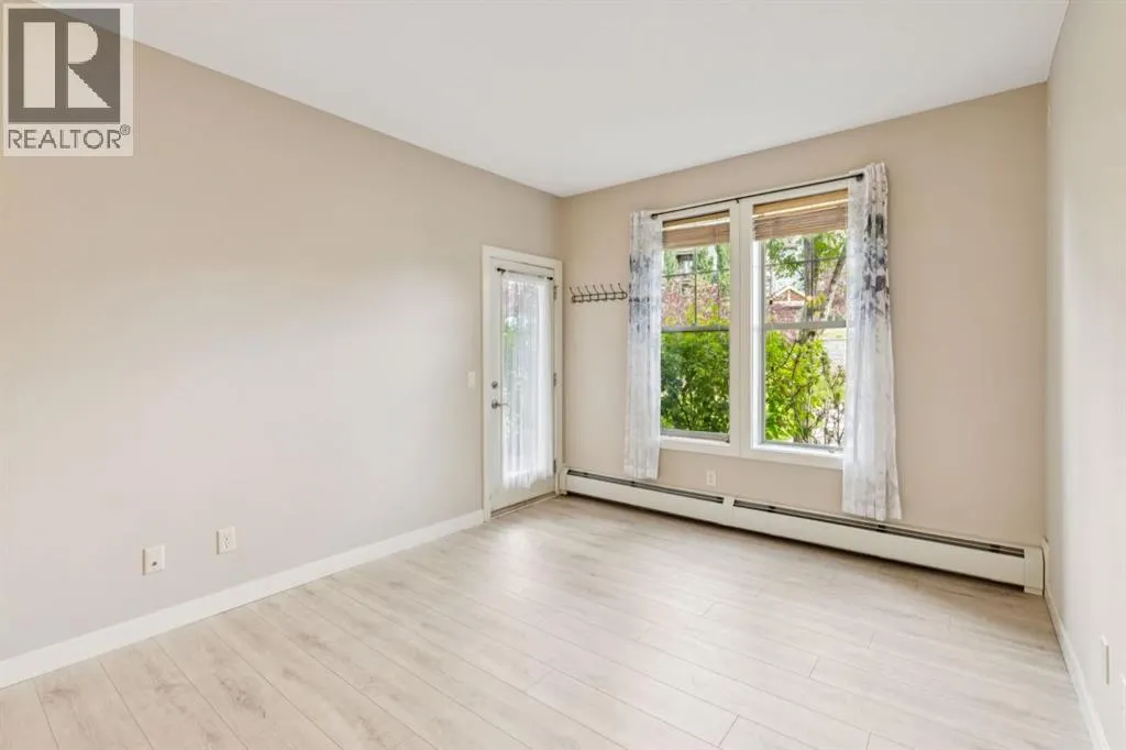 110, 205 Sunset Drive
