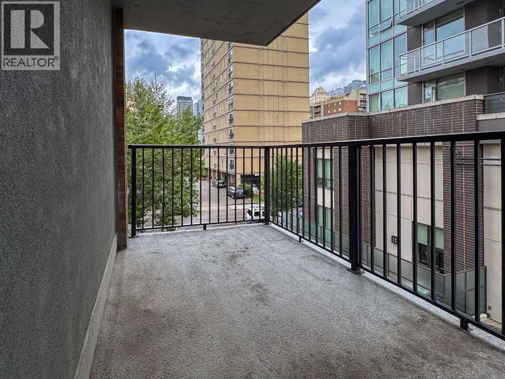 301, 715 15 Avenue SW