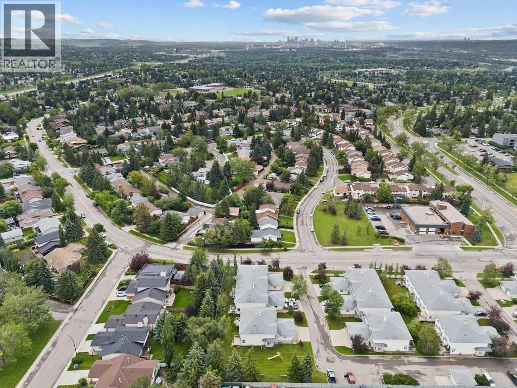 31 Silvergrove Close NW