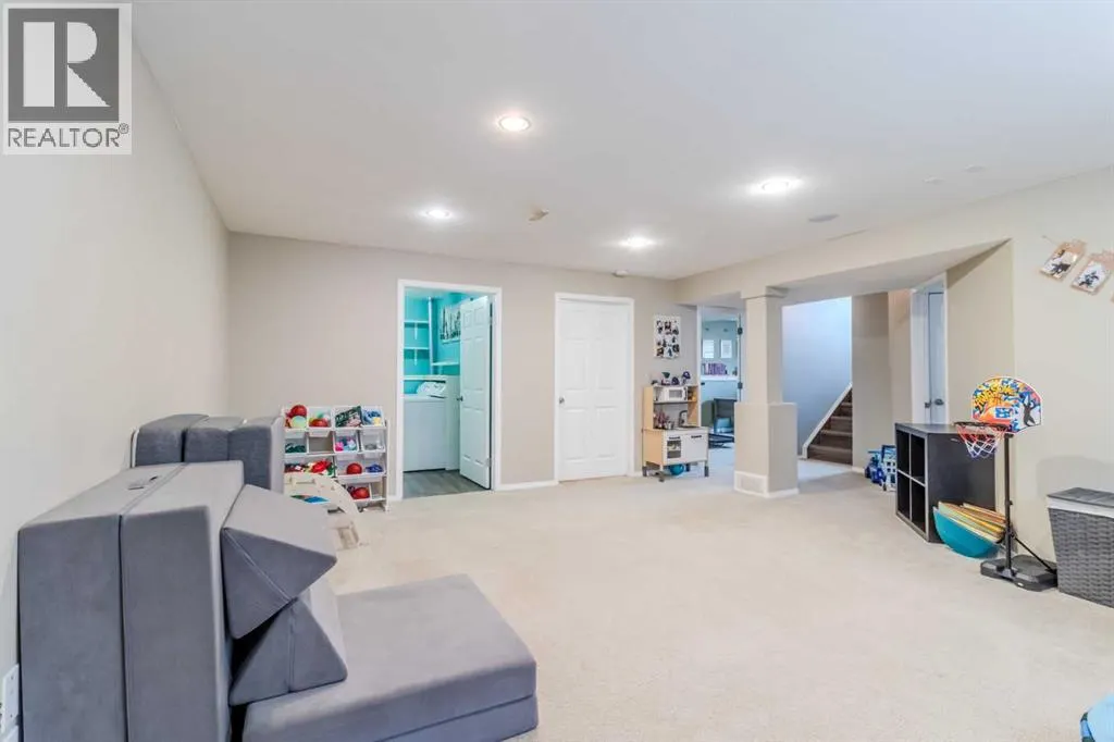 44 O'Neil Close