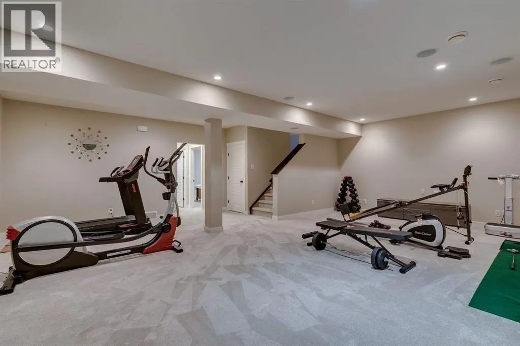 119 Marquis Crescent SE