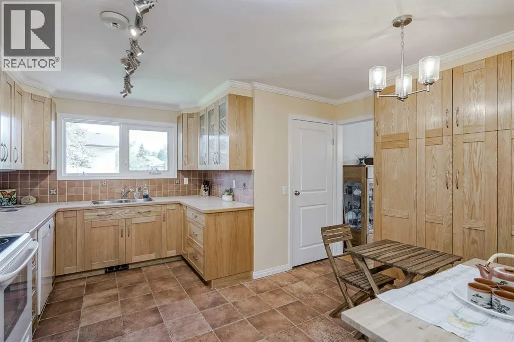 4 Whitefield Close NE