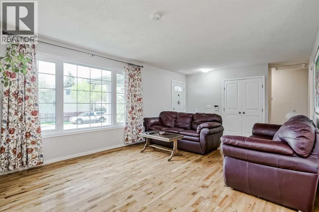 4 Whitefield Close NE