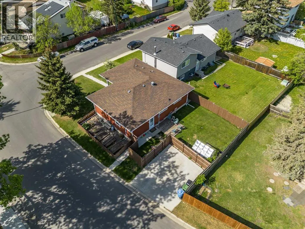 4 Whitefield Close NE
