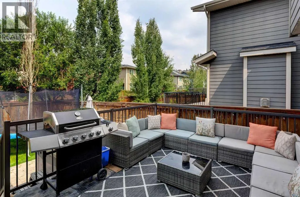 19 Cranbrook Crescent SE