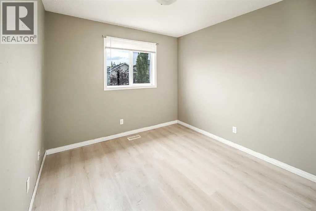 143 Covepark Green NE
