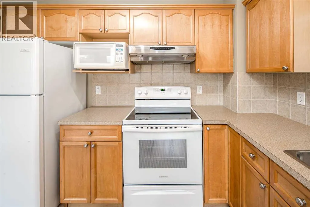 143 Covepark Green NE