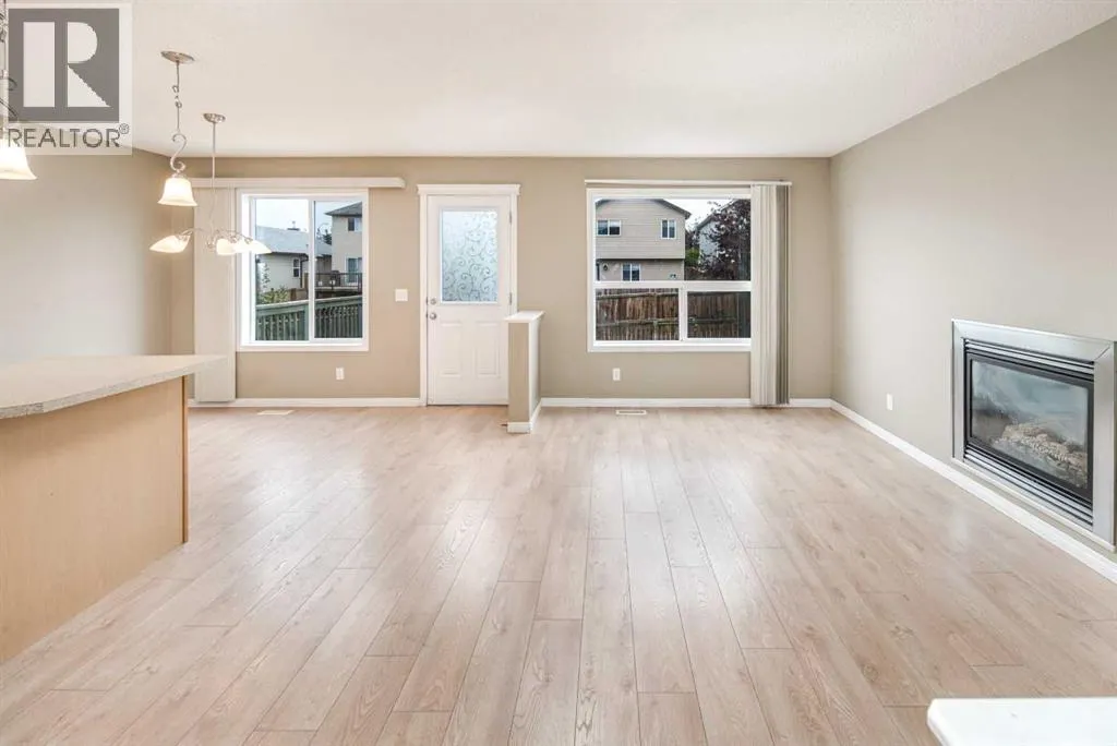 143 Covepark Green NE