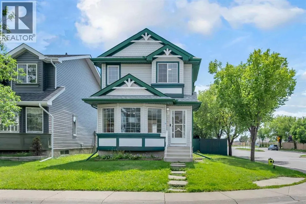 148 Tarington Park NE