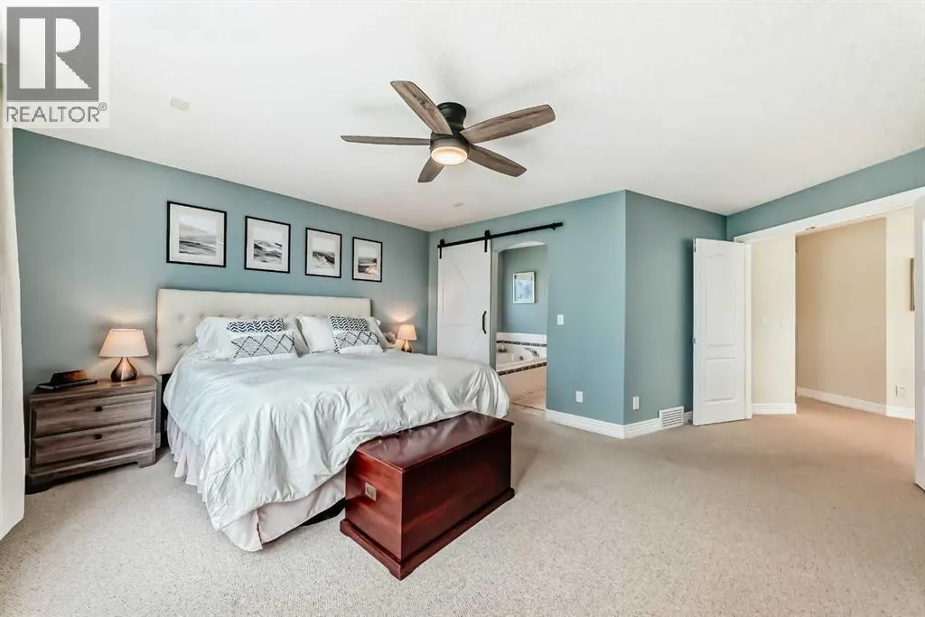 35 Cougar Ridge View SW