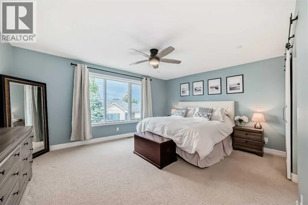 35 Cougar Ridge View SW