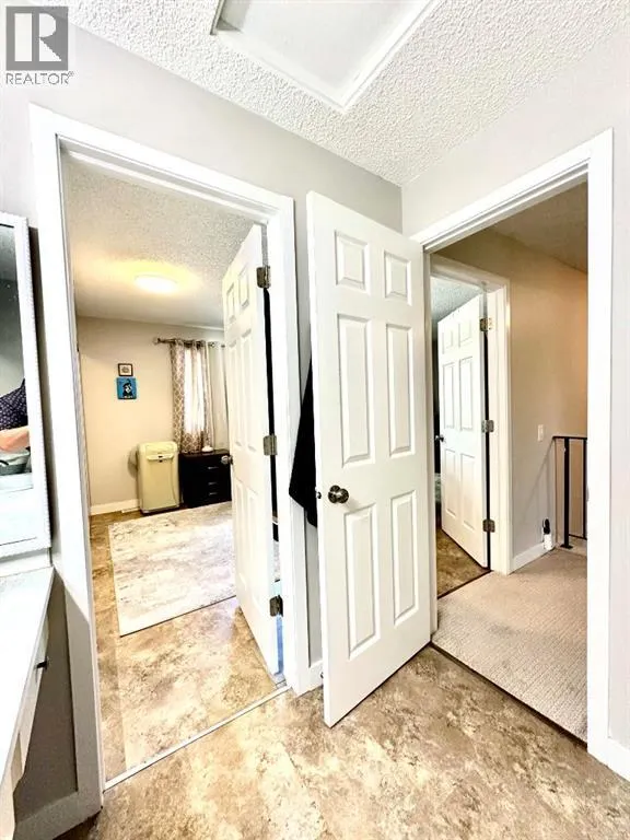 232 Midpark Gardens SE