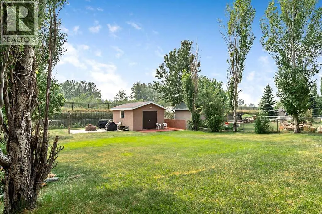 316 Lineham Acres Drive NW
