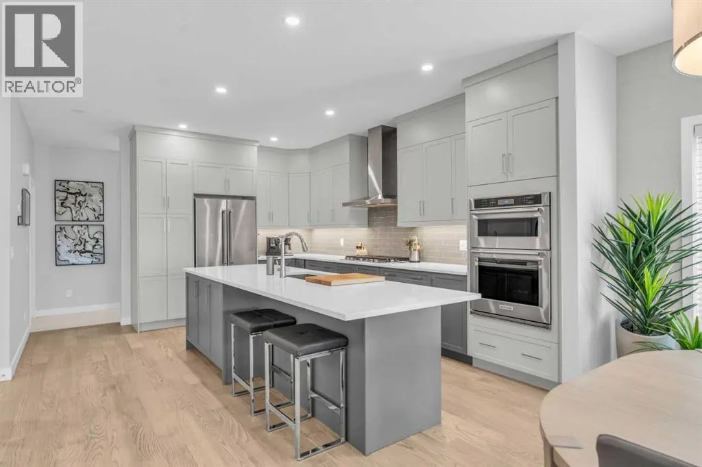 111 Marina Cove SE