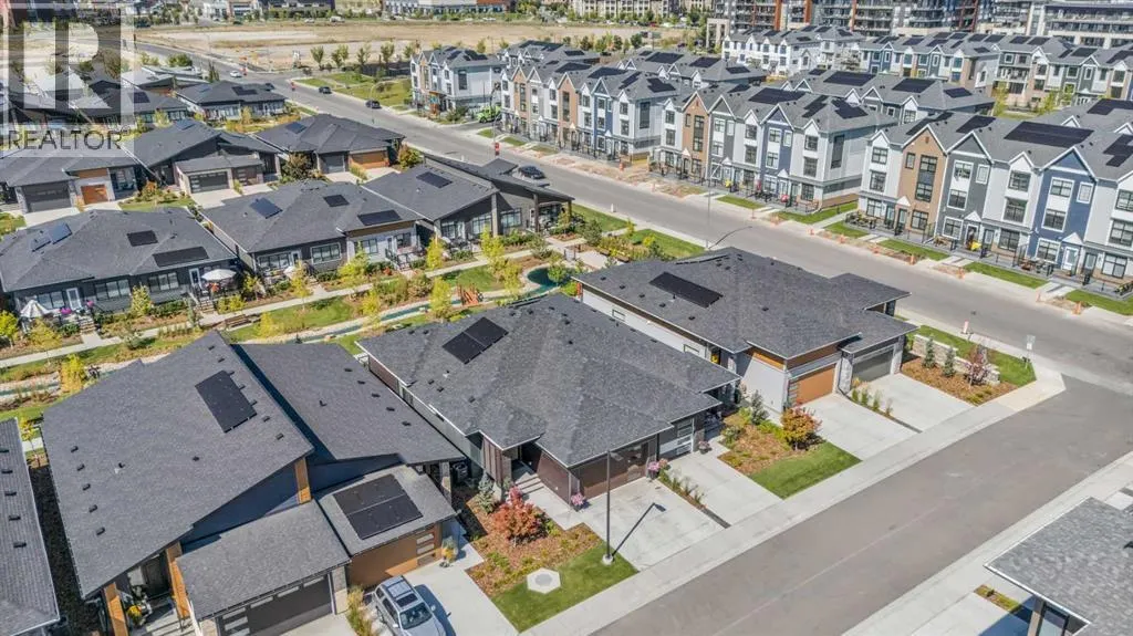 111 Marina Cove SE