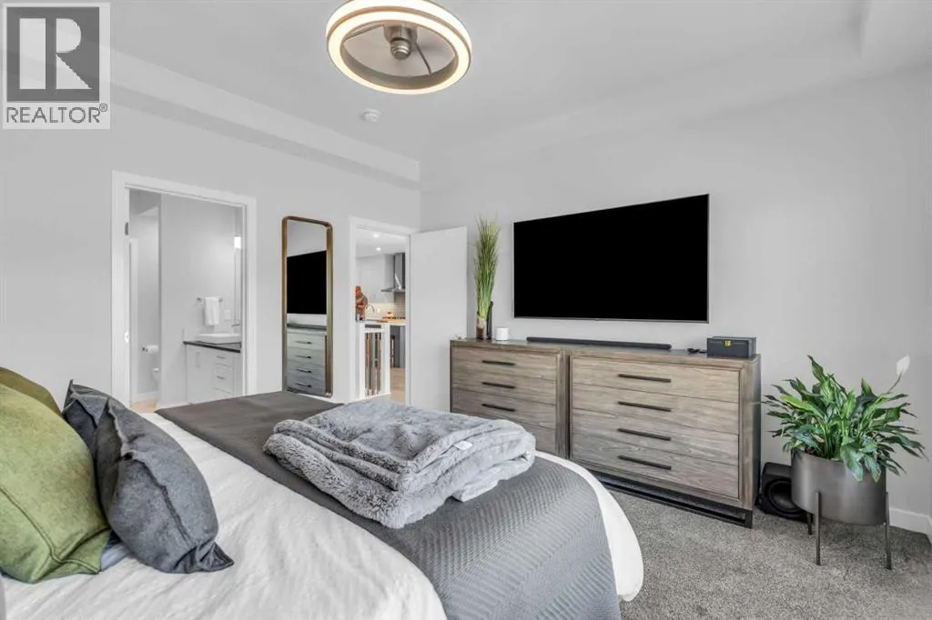 111 Marina Cove SE
