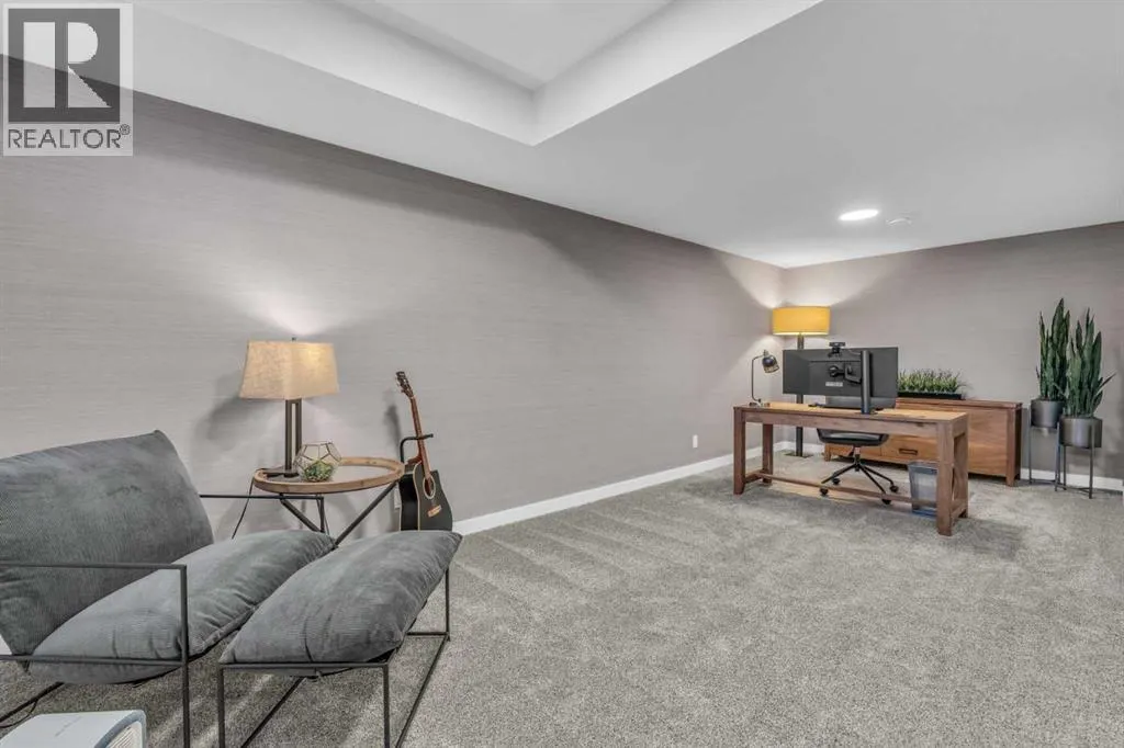 111 Marina Cove SE