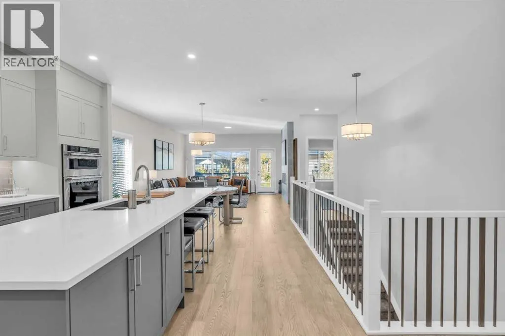 111 Marina Cove SE