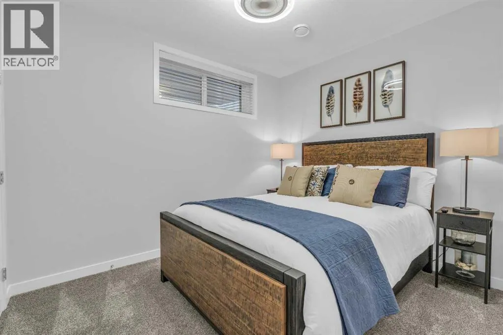 111 Marina Cove SE