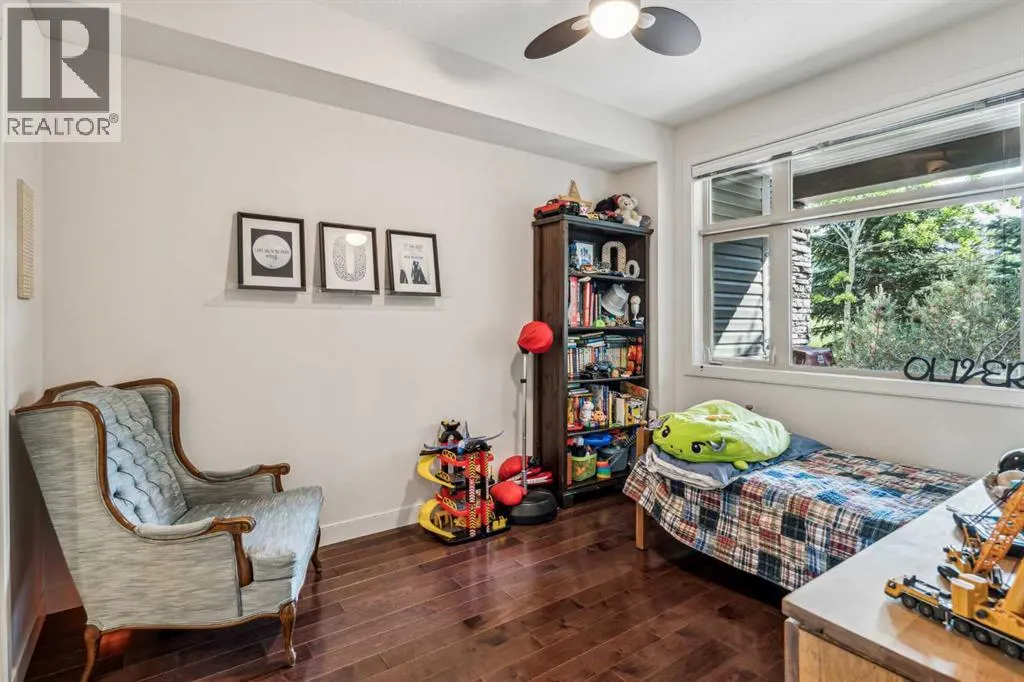 243, 35 Aspenmont Heights SW