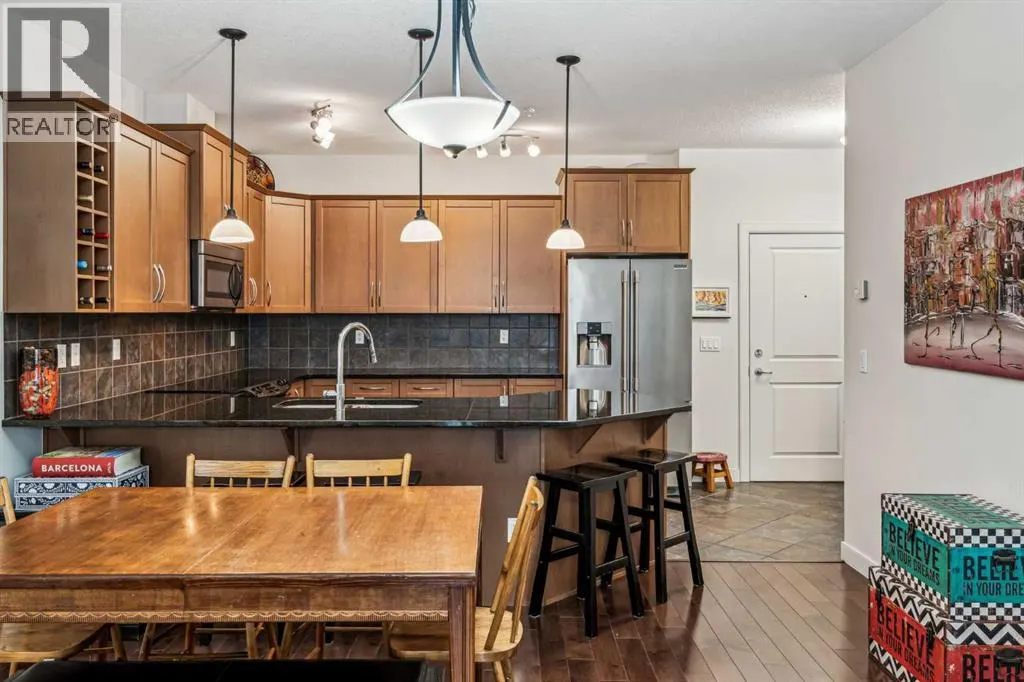 243, 35 Aspenmont Heights SW