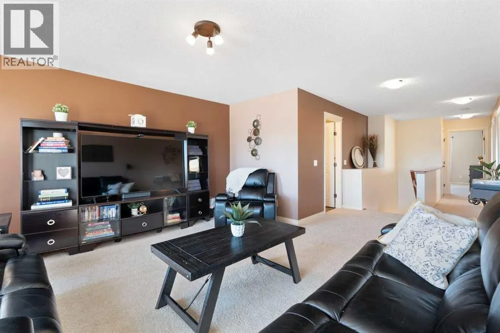 206 Silverado Range Place SW