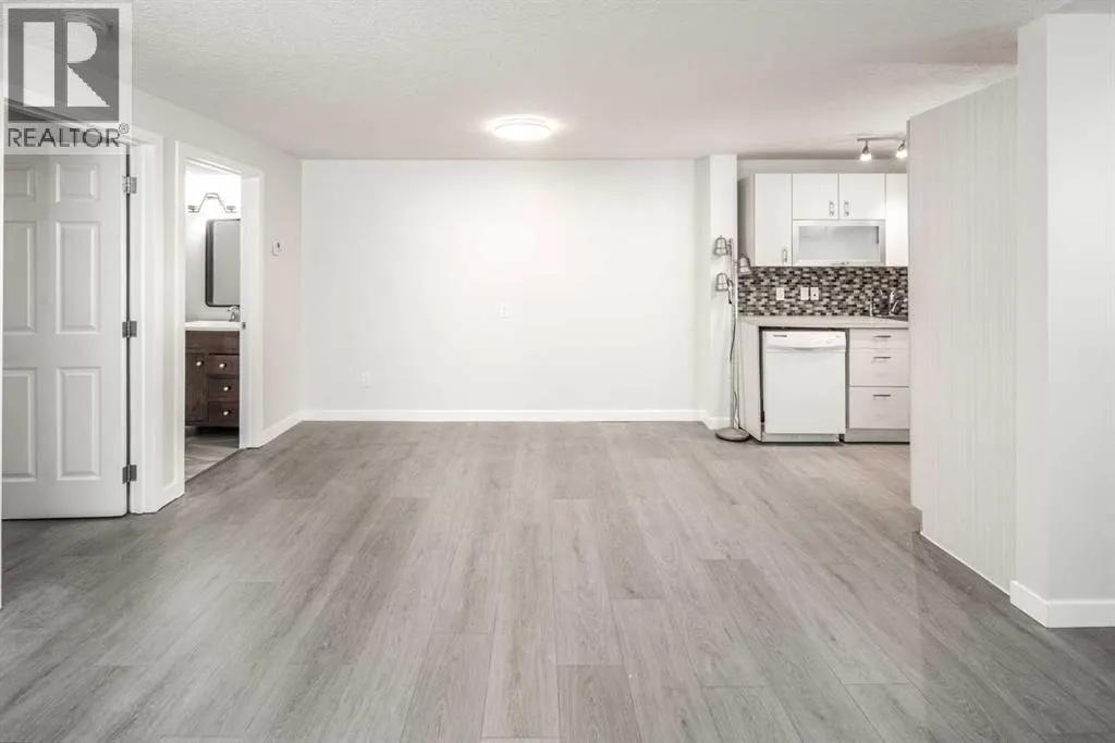2, 713 Mcdougall Road NE