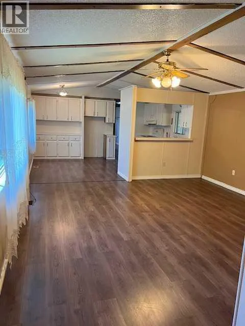 107/109 2 Street